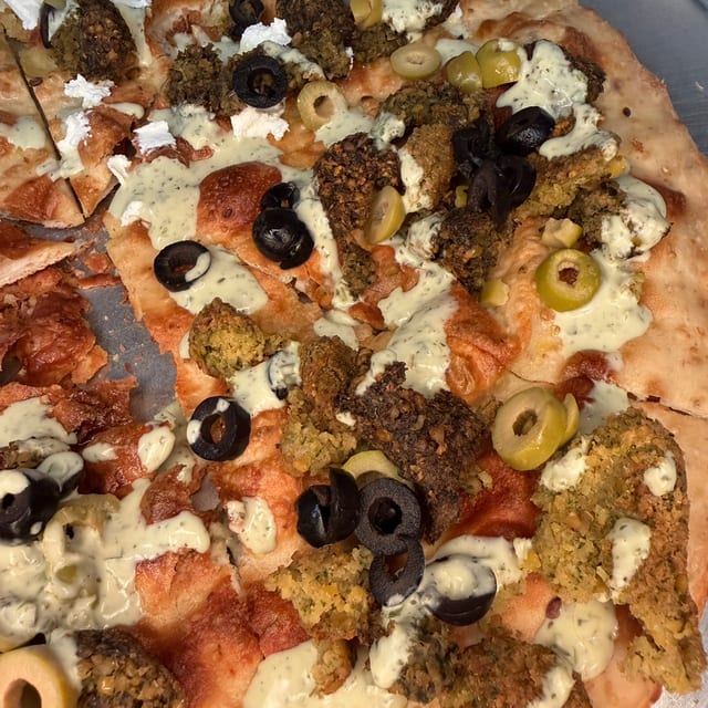 Vegan White Mediterranean 12”.