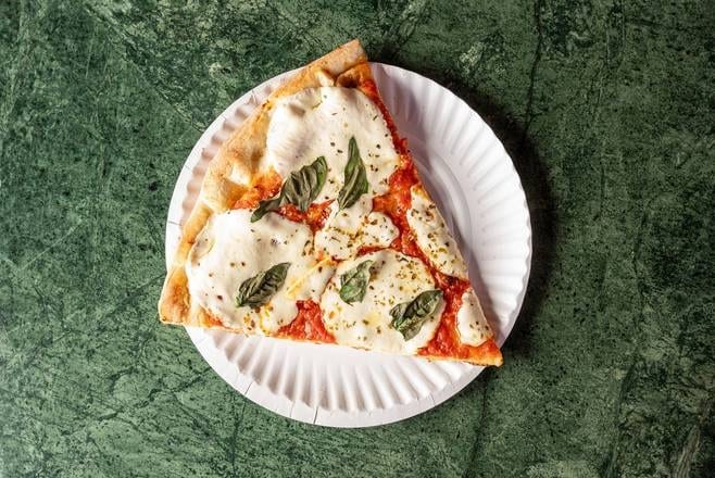 Margherita Pizza.