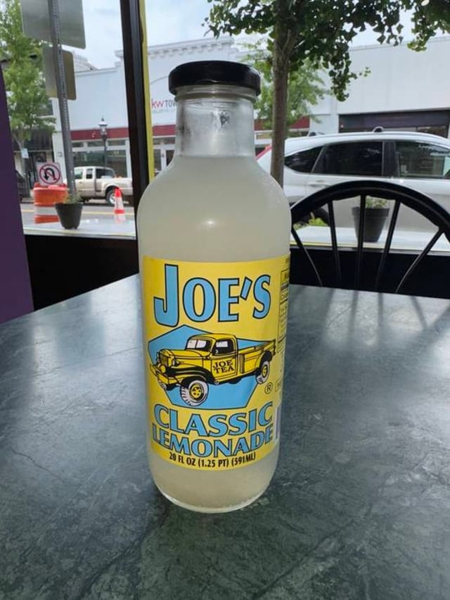 Joe’s Classic Lemonade.